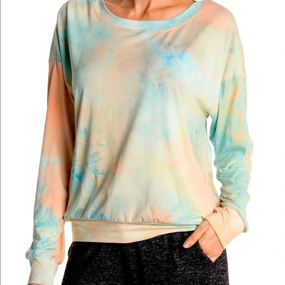 Socialite long sleeve tie dye print pullover sweatshirt size medium